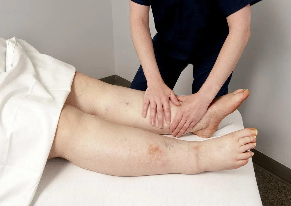 Services lymphatic drainage for swelling